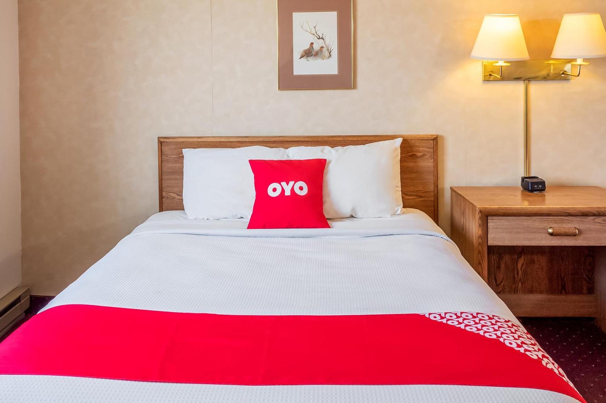Oyo Hotel Shelby Mt Hwy 2 & I-15 Ngoại thất bức ảnh