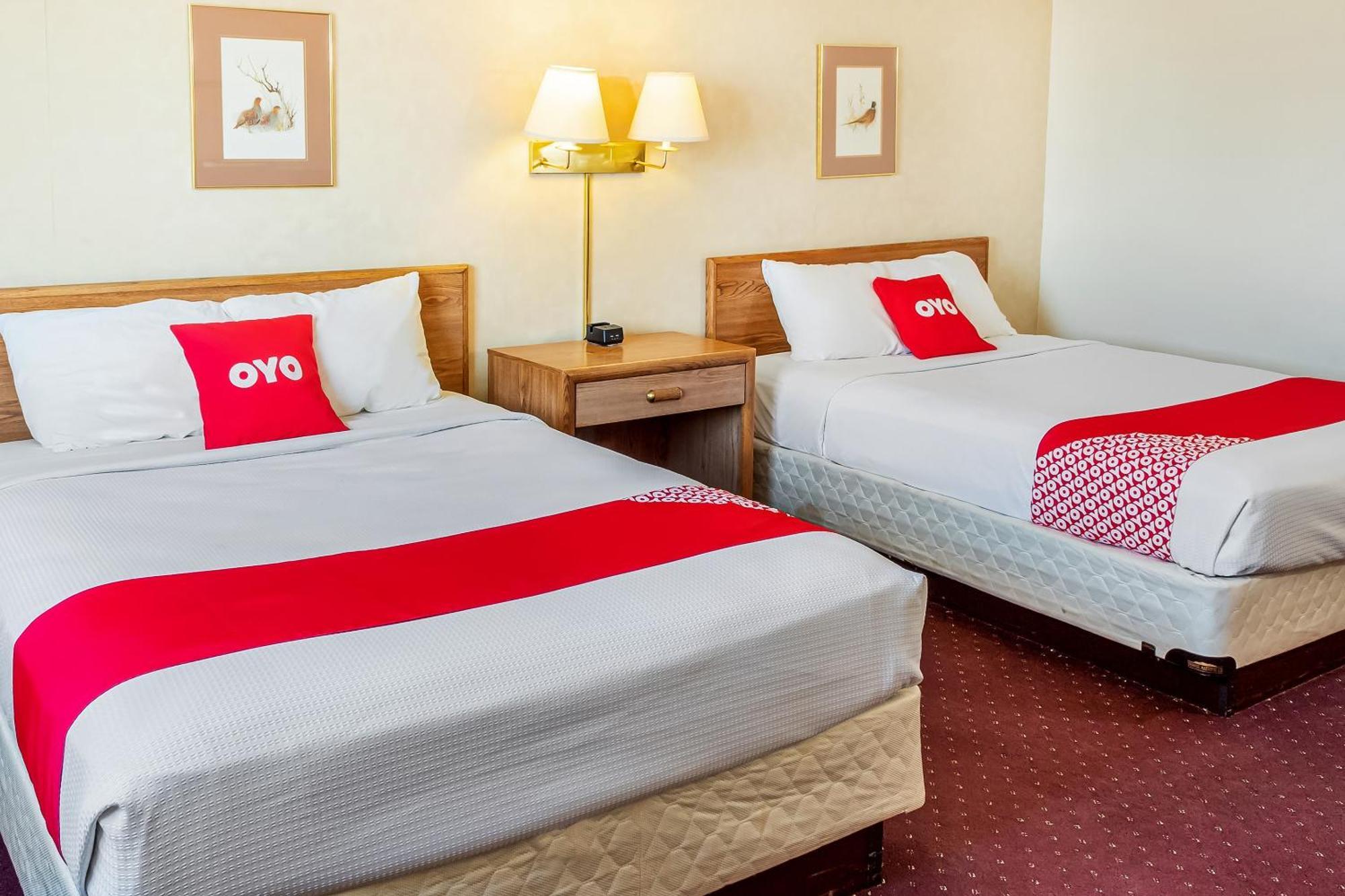 Oyo Hotel Shelby Mt Hwy 2 & I-15 Ngoại thất bức ảnh
