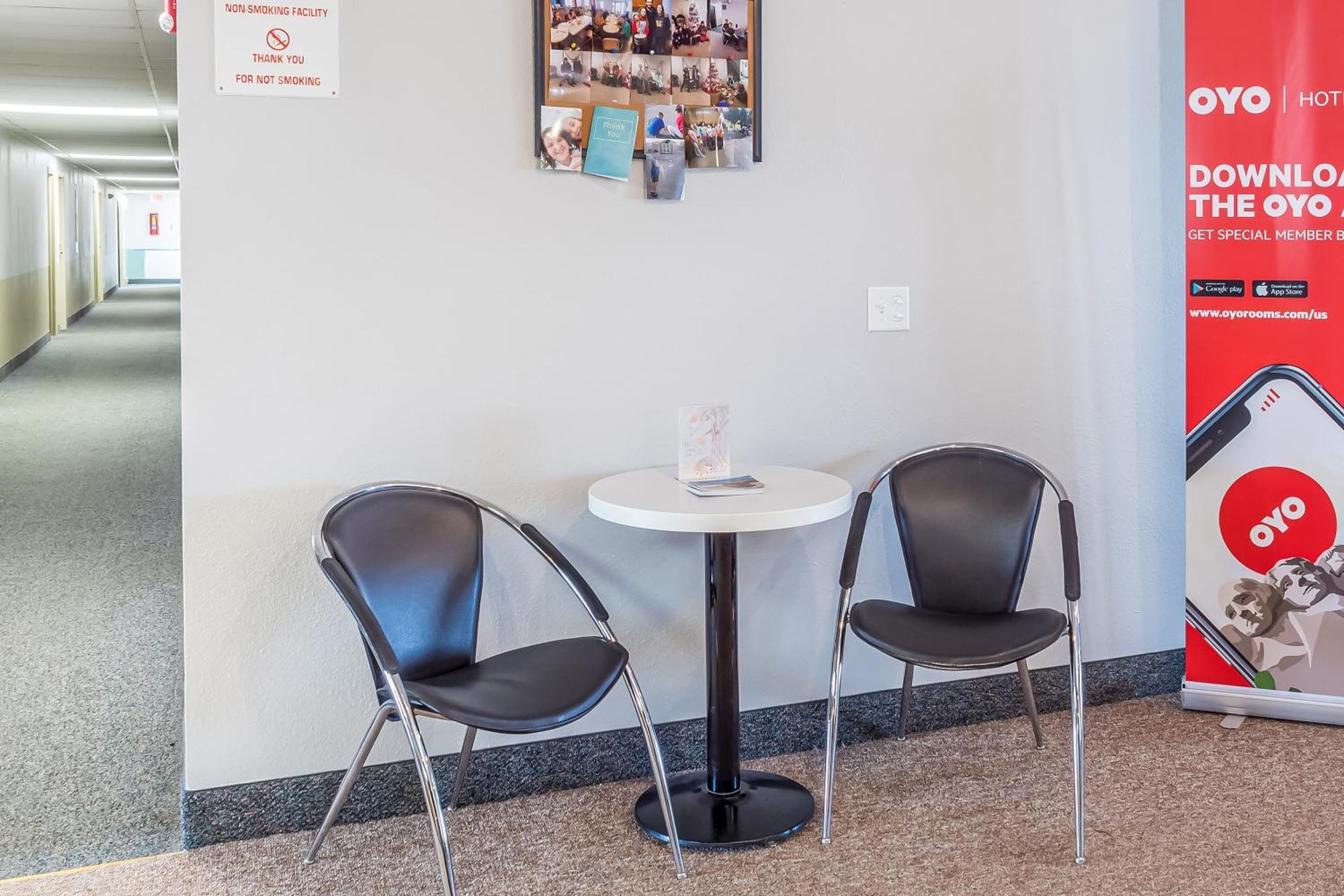 Oyo Hotel Shelby Mt Hwy 2 & I-15 Ngoại thất bức ảnh