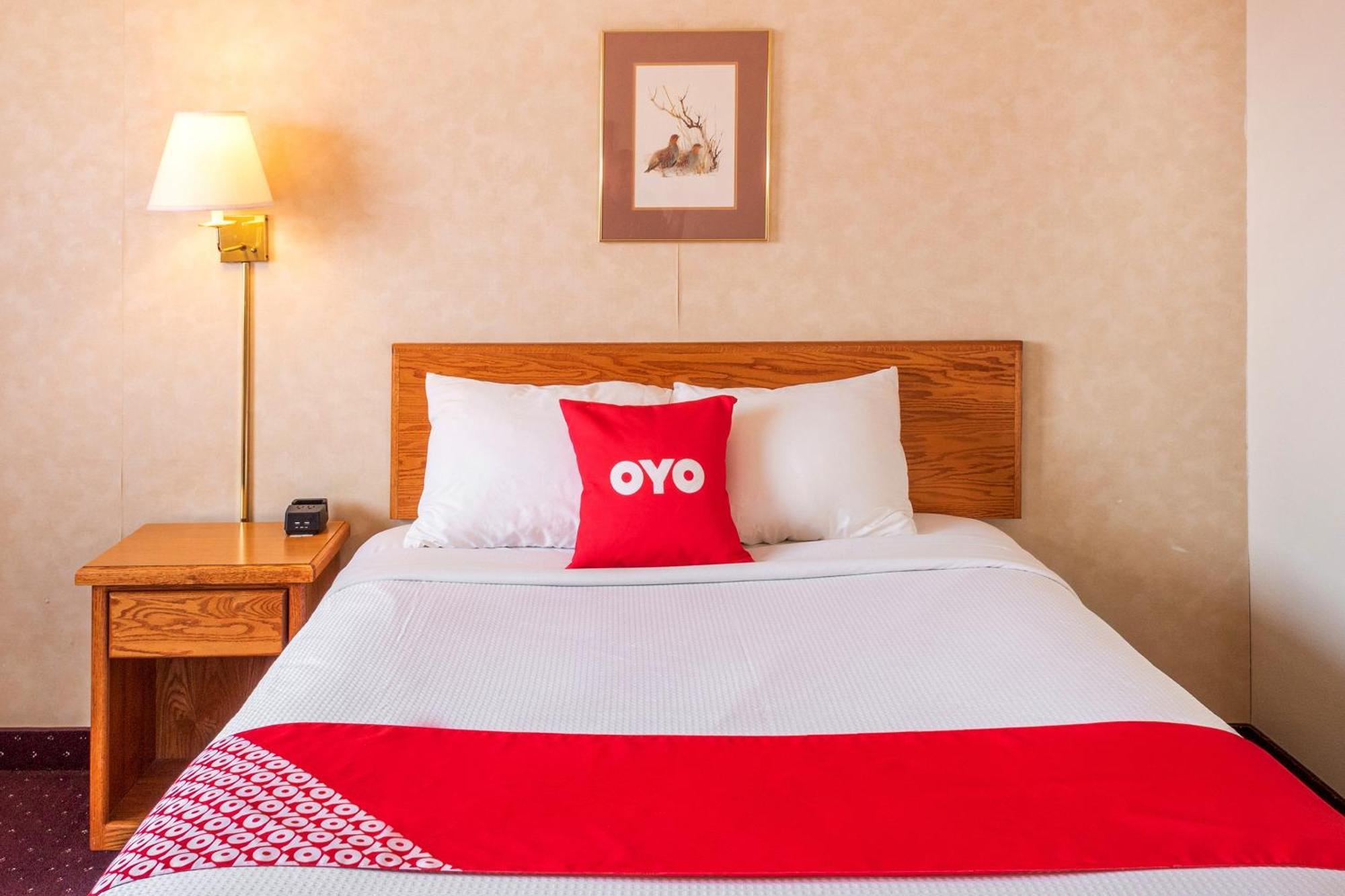 Oyo Hotel Shelby Mt Hwy 2 & I-15 Ngoại thất bức ảnh